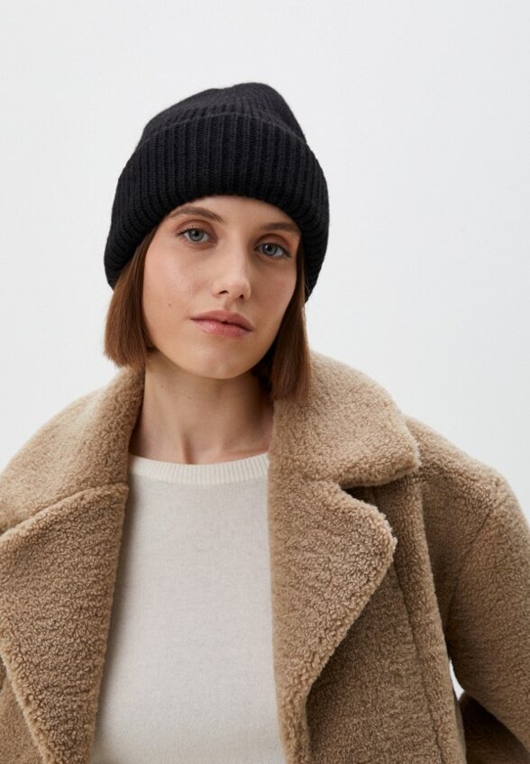 Шапка Love Republic