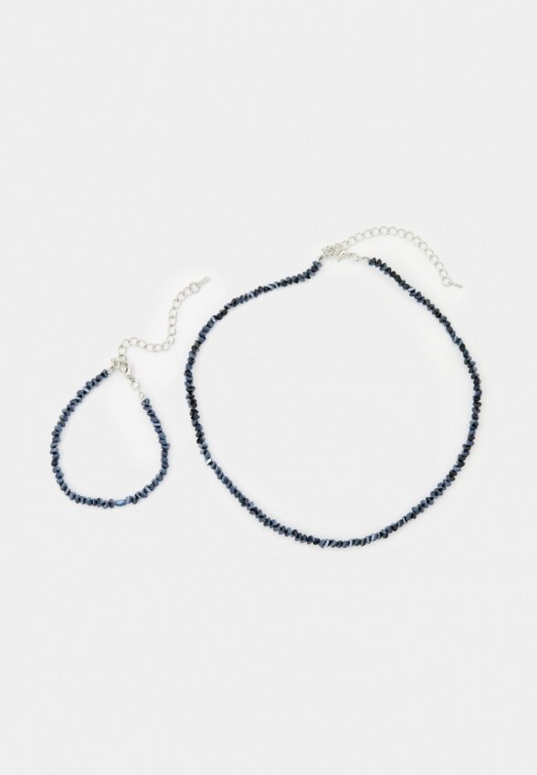 Бусы и браслет Gilmeeva