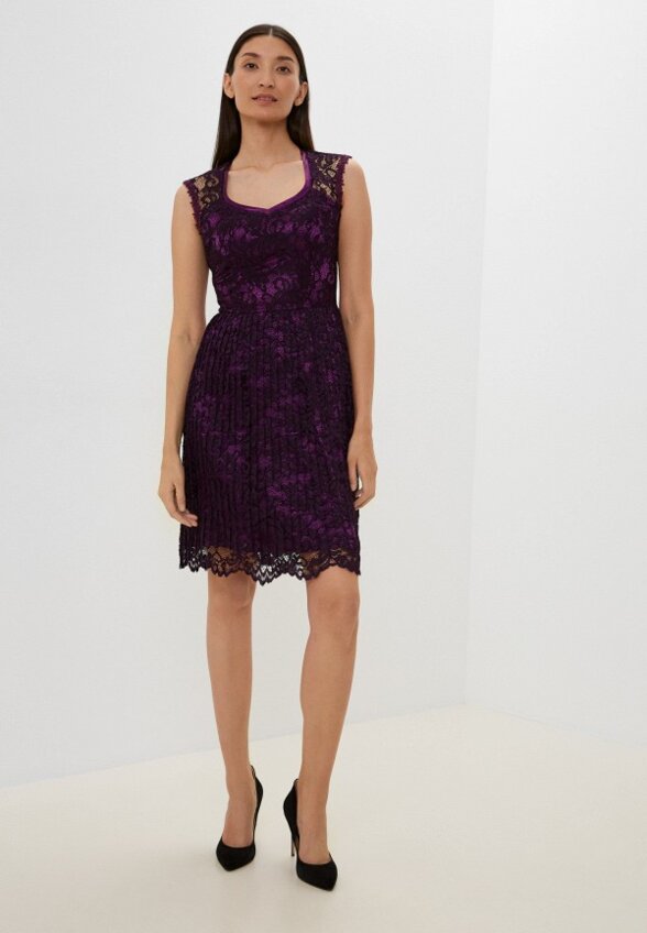 Платье MadaM T