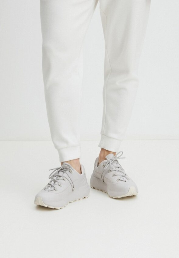 Кроссовки Maison David