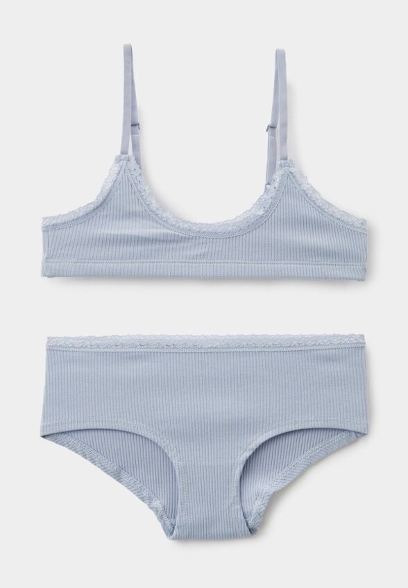 Бюстгальтер и трусы Sela