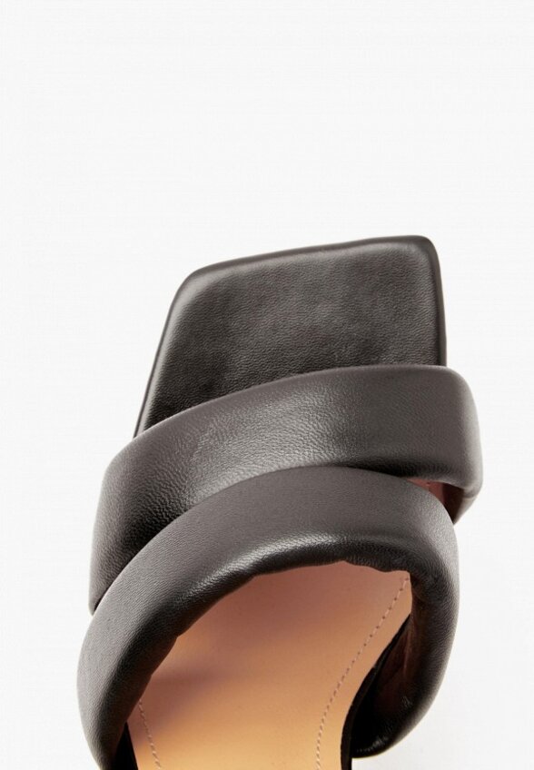 Босоножки Mascotte