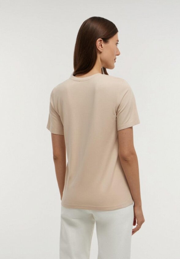 Футболка Anna Pekun