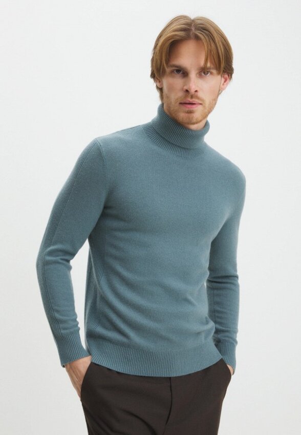 Водолазка Maison David