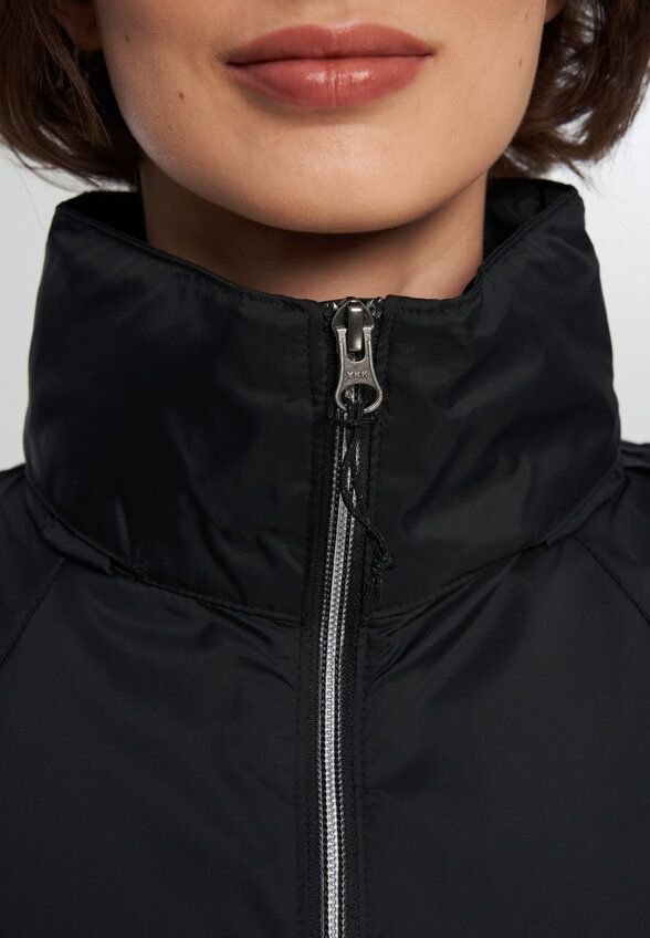 Ветровка женская Columbia Switchback IV Jacket, Черный