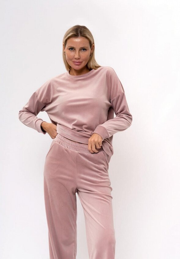 Костюм спортивный Nila