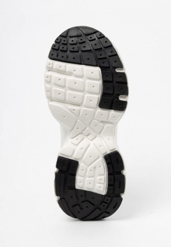 Кроссовки Baasploa