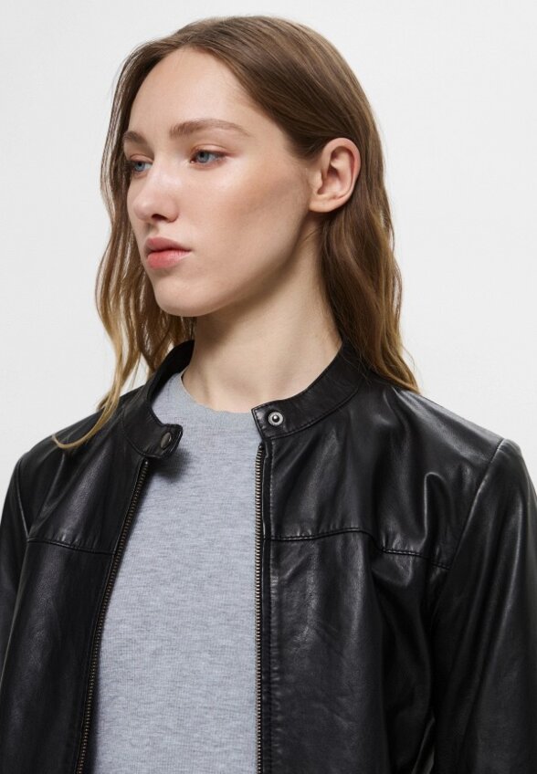 Куртка кожаная Blouson