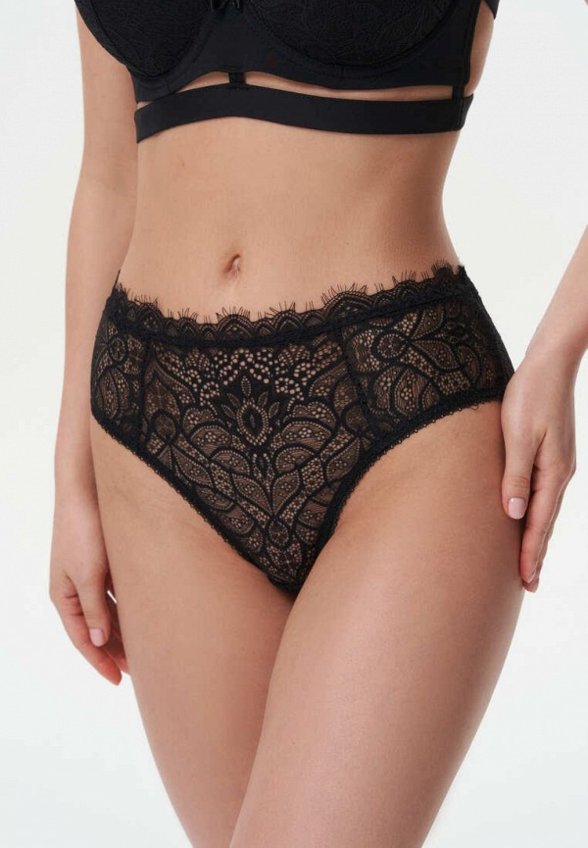 Бюстгальтер и трусы Amazonka Underwear