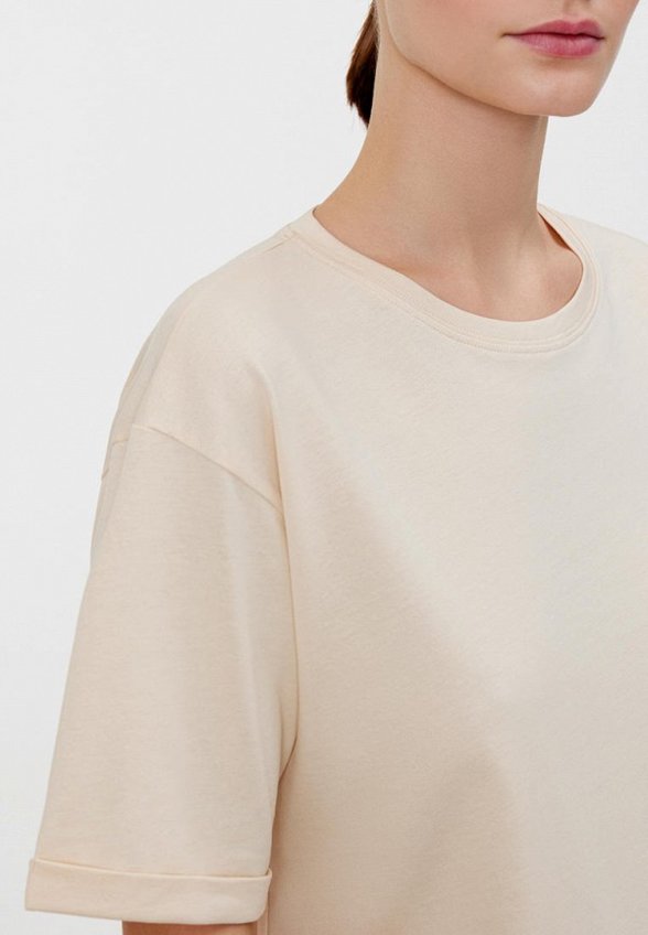 Футболка To Be Blossom