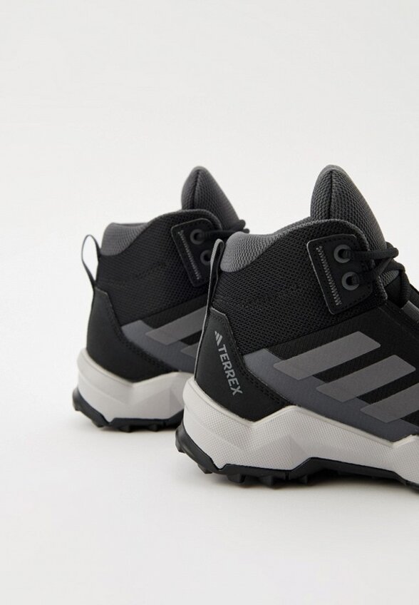 Ботинки трекинговые adidas