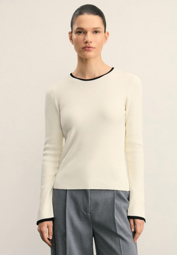 Джемпер Zarina