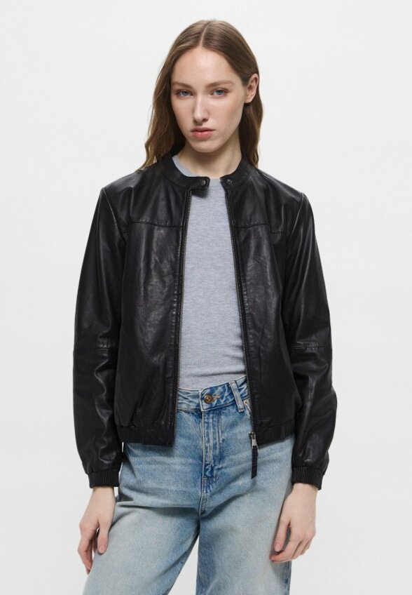 Куртка кожаная Blouson