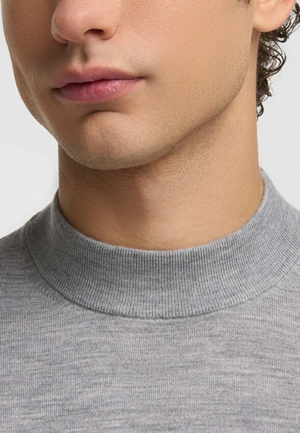 Джемпер Henderson