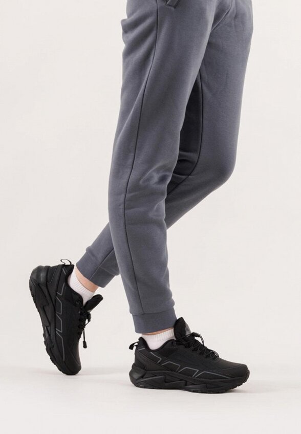 Кроссовки Baasploa