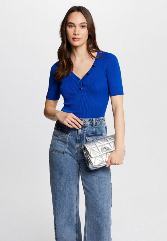 Пуловер Morgan