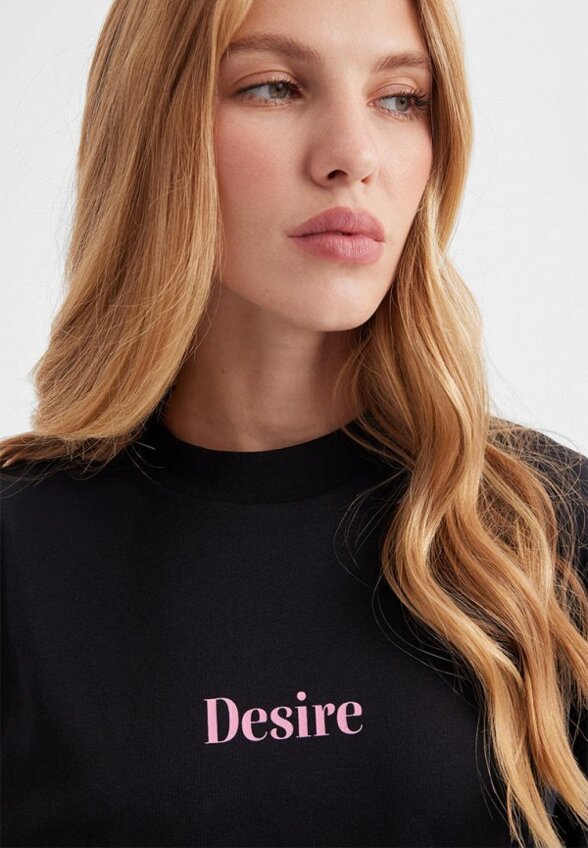 Футболка BRMSK