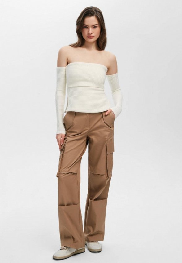 Джемпер Apiss