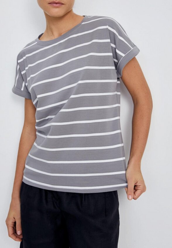 Футболка Finn Flare