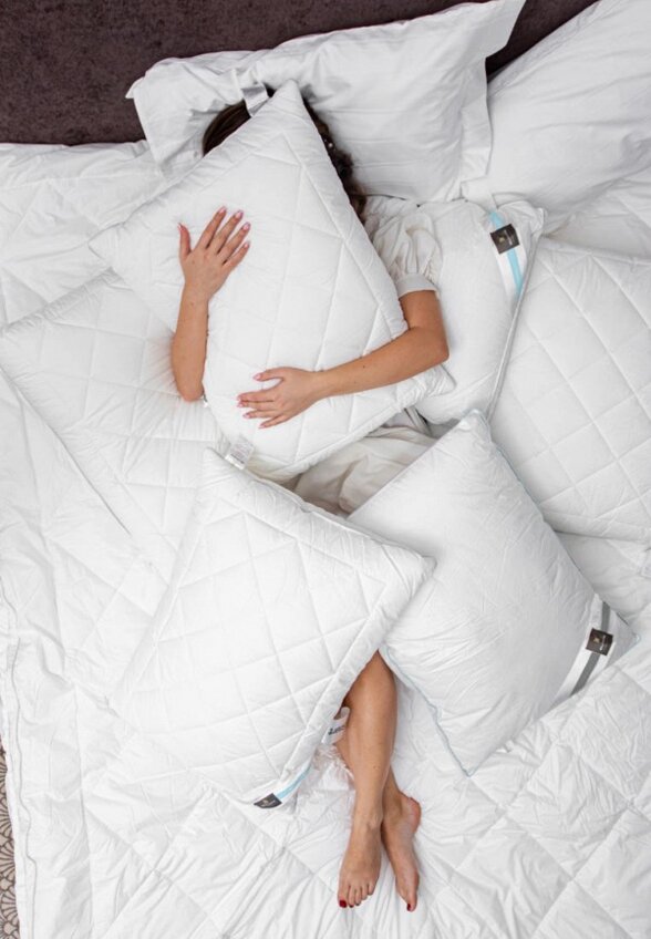 Подушка Bellehome