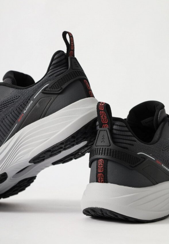 Кроссовки Baasploa