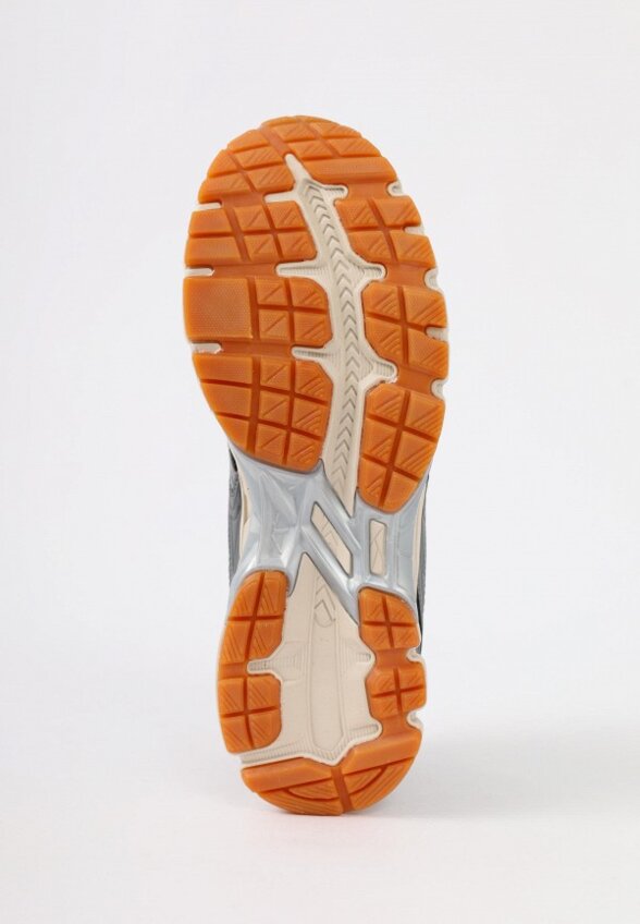 Кроссовки Baasploa