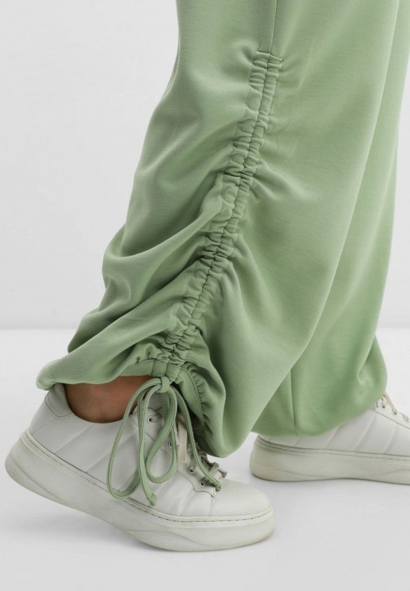 Брюки спортивные Nominee