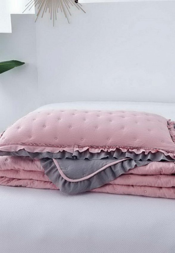 Комплект с покрывалом Sofi De Marko