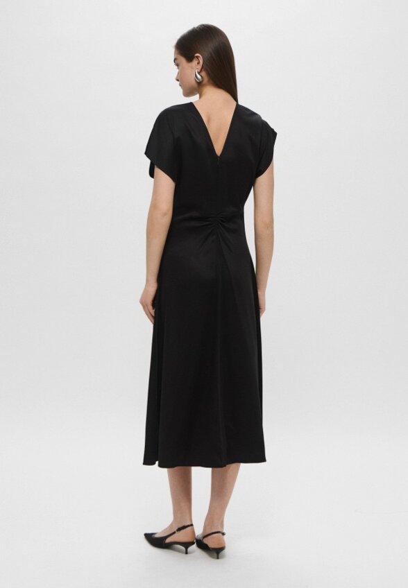 Платье Calvin Klein