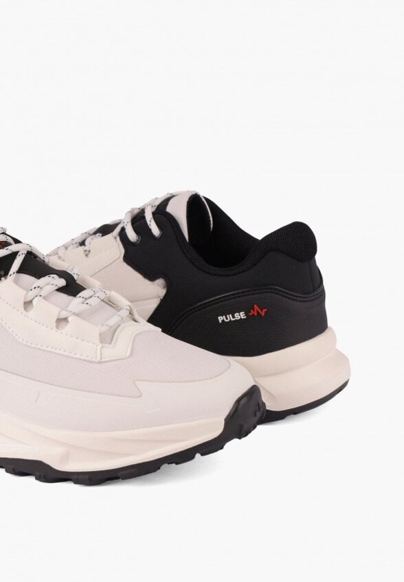 Кроссовки Pulse