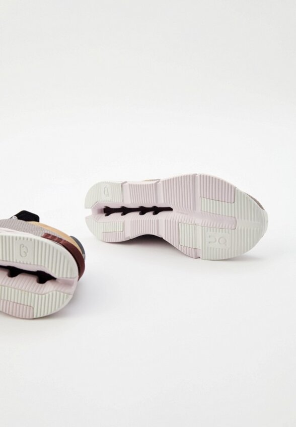 Кроссовки On