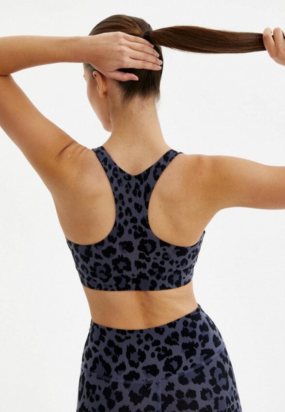 Топ спортивный Beself