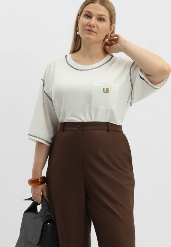 Футболка Lilly Bennet