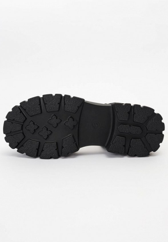 Босоножки Tikkago