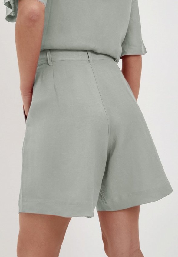 Шорты Quattrocomforto