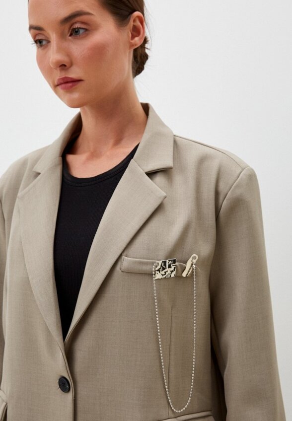 Жакет и брошь Marselesa