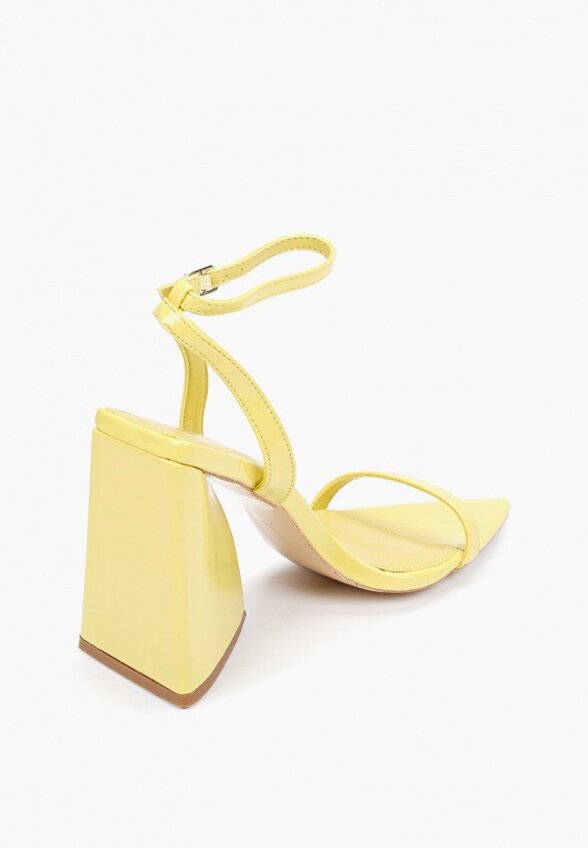 Босоножки Araz