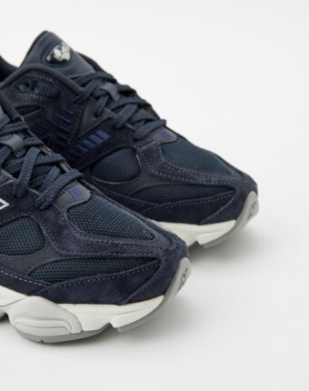 Кроссовки New Balance мужчинам