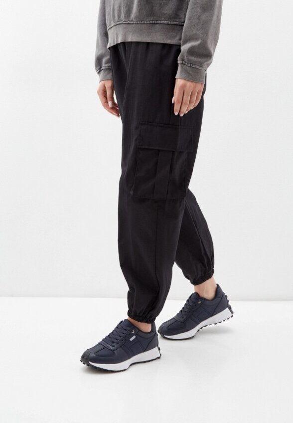 Кроссовки Makfine