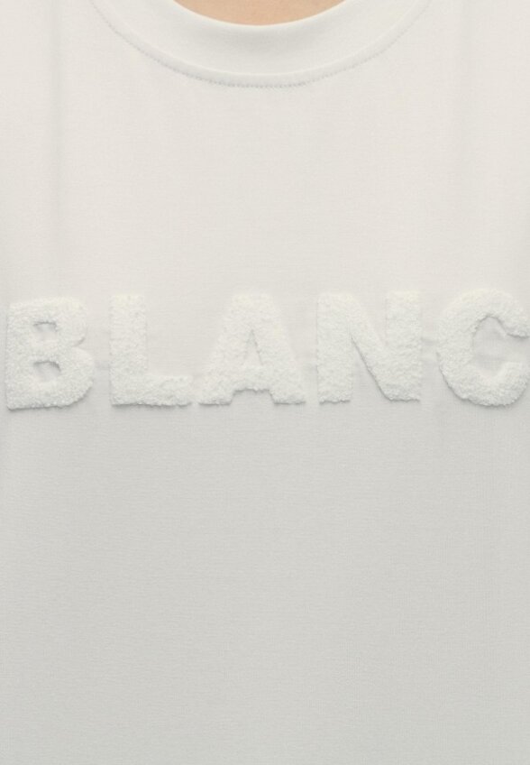 Футболка Zarina