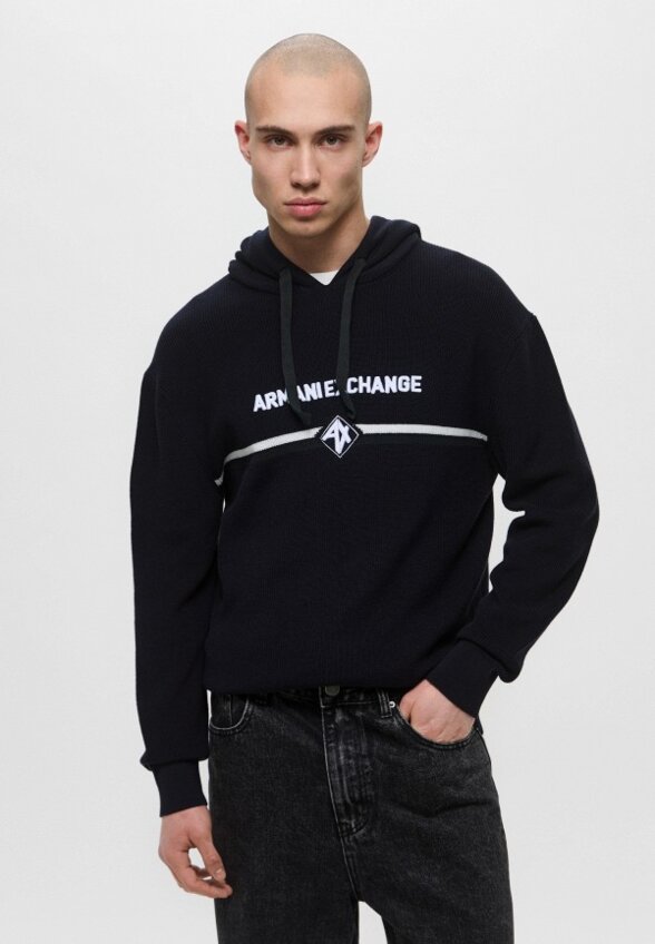 Худи Armani Exchange