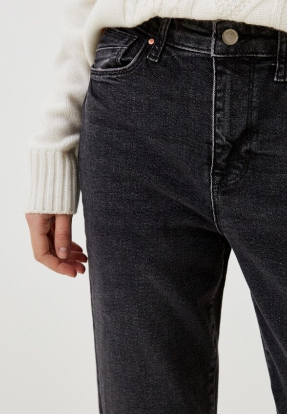 Джинсы Colin's