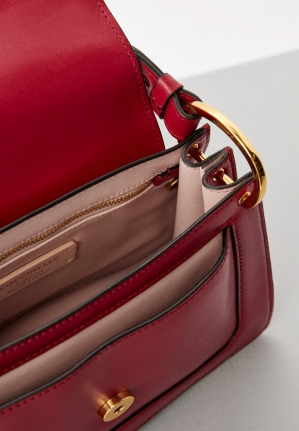 Сумка Coccinelle