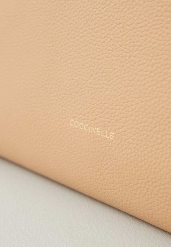 Сумка Coccinelle