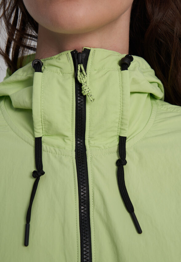 Ветровка женская Mountain Hardwear Stryder Jacket, Зеленый