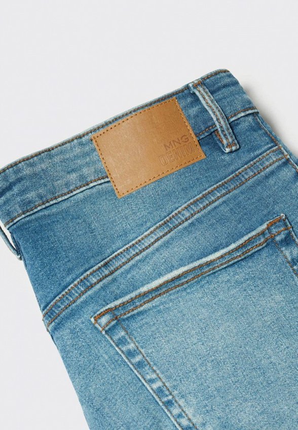 Джинсы Mango Man