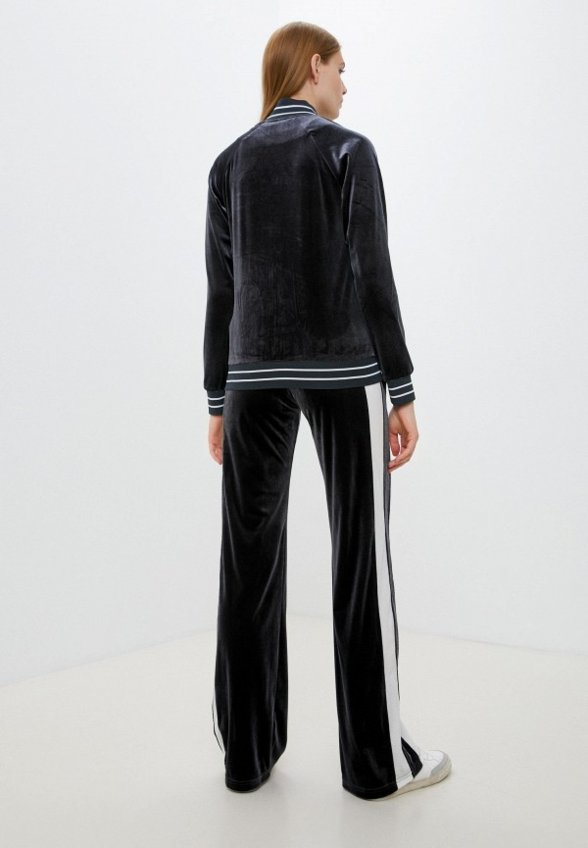 Костюм спортивный Vestiri