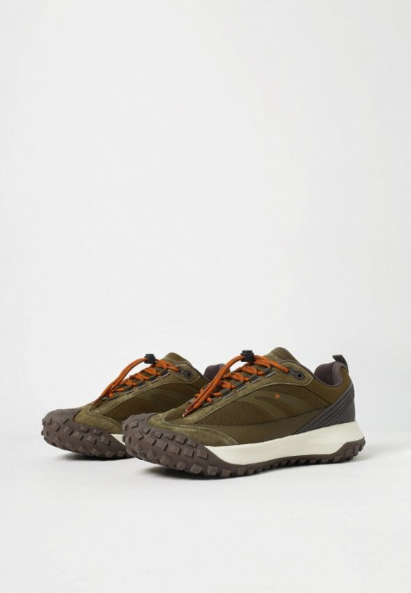 Кроссовки Baasploa