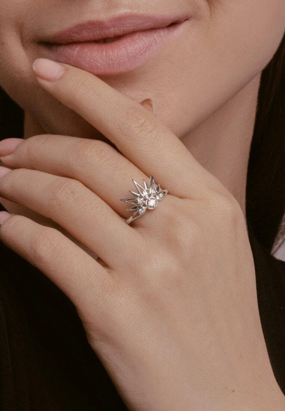 Кольцо Diamant