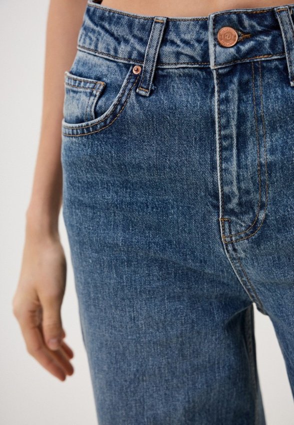 Джинсы Bochetti